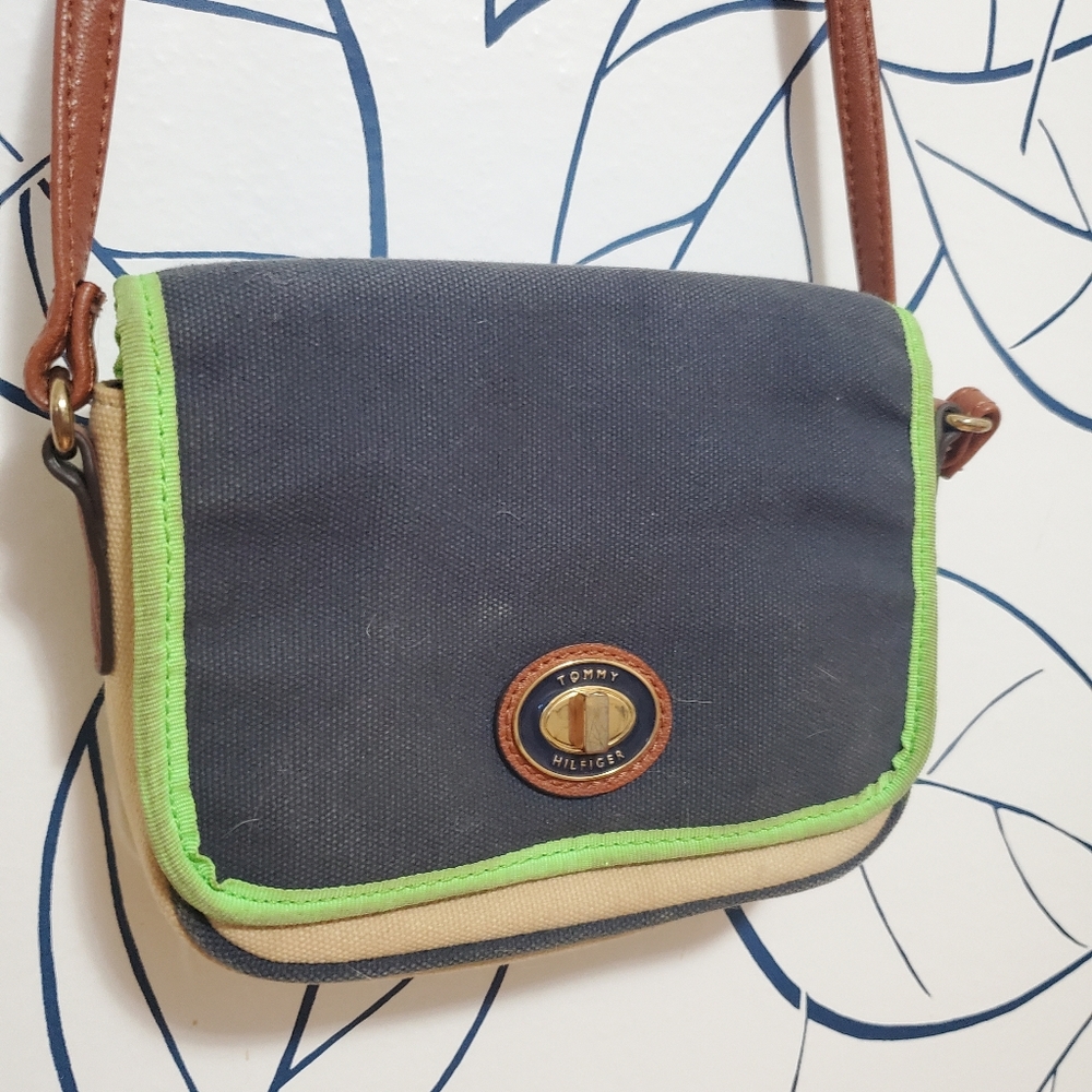 Tommy Hilfiger Purse